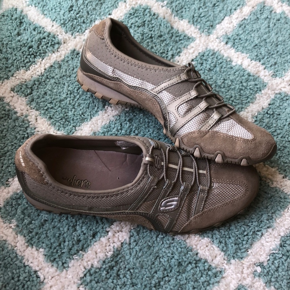 Women’s Skechers shoes